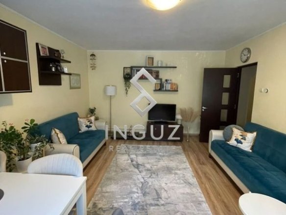 DE ÎNCHIRIAT | APARTAMENT 3 CAMERE | VITAN – MALL VITAN