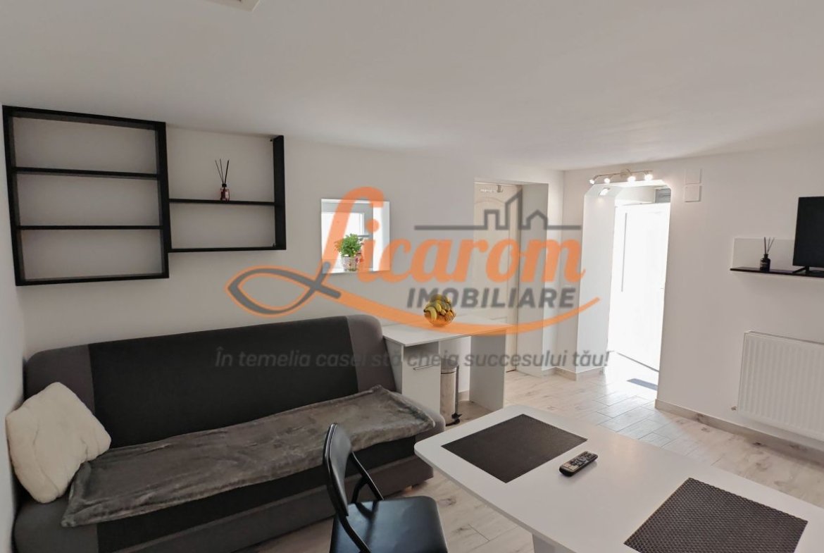 Casa 3 camere individuala SanpetrU,mobilata si utilata,128900 euro.