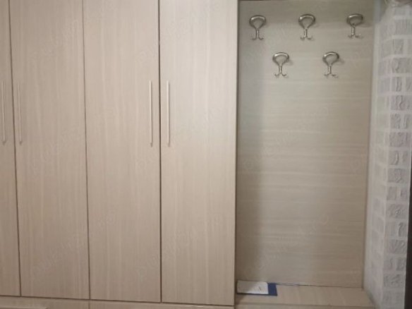 De inchiriat aparatament cu 2 camere, ultracentral , 400 euro