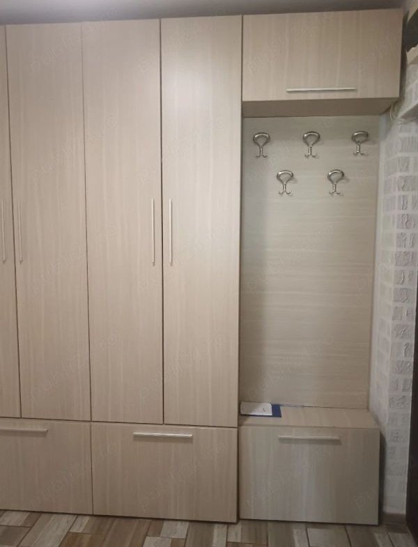 De inchiriat aparatament cu 2 camere, ultracentral , 400 euro