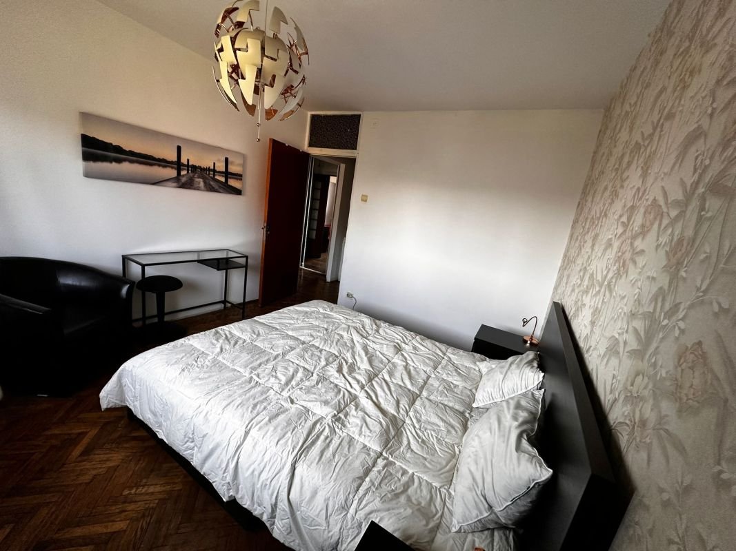 60d6f44d459c41a9a916eca21b82249c Banu Manta Titulescu apartament 2 camere mobilat de inchiriat
