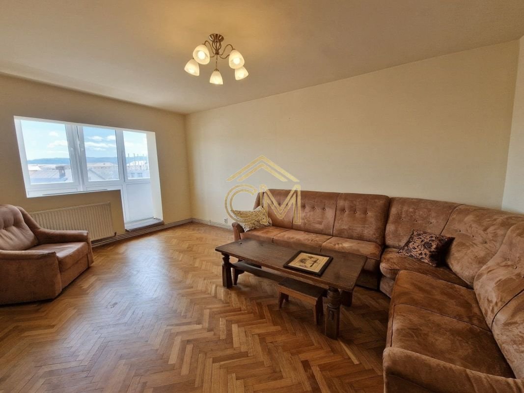Apartament 4 Camere-2 Bai-2 Balcoane- Pivnita-80 MP