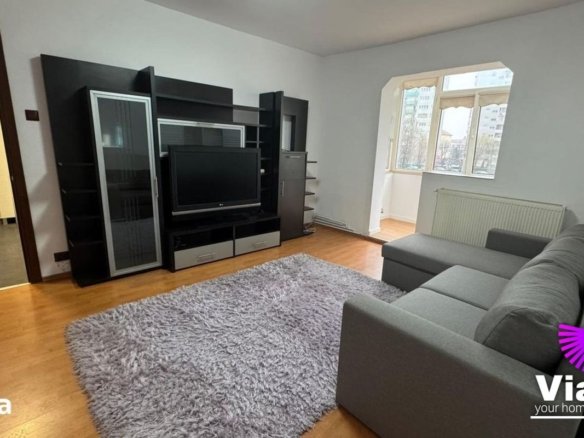 De vanzare apartament 3 camere zona Mihai Viteazu