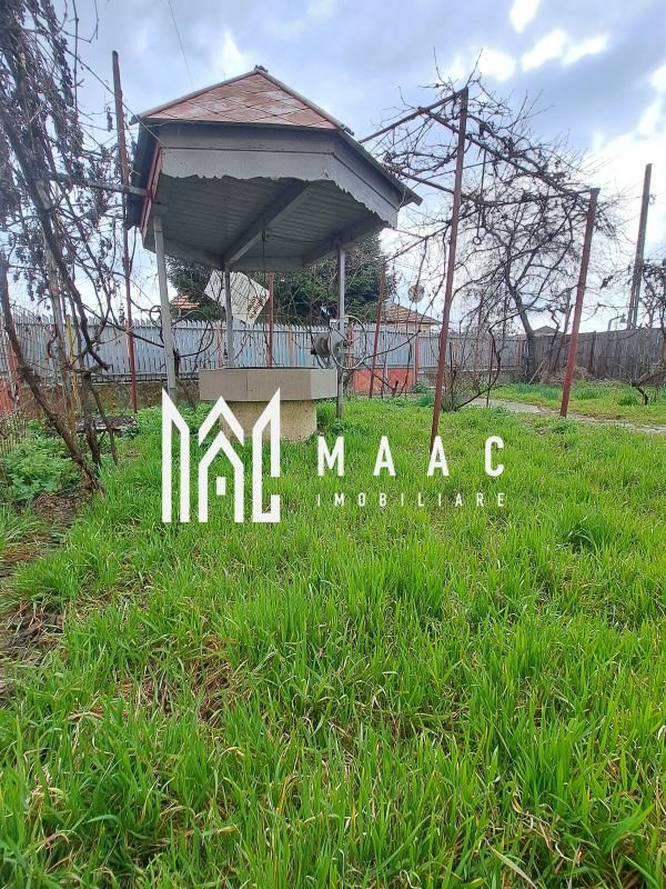 7b04bf50f47d4662b3232d6cc1f7a5b9
