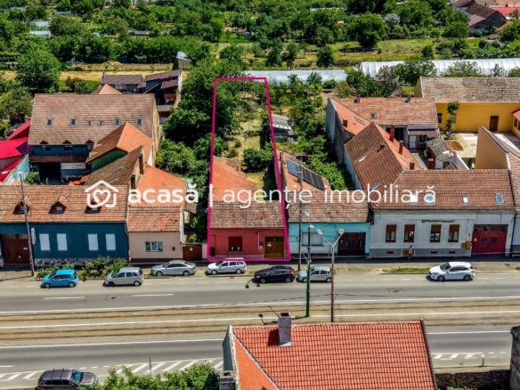 Casă solidă din cărămidă cu potențial EXCEPȚIONAL pe Calea Timișorii