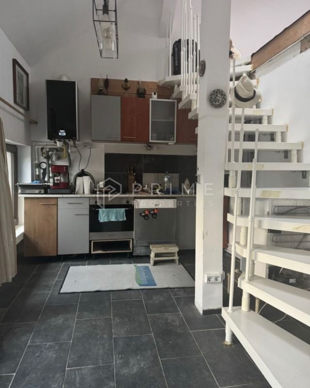 DE ÎNCHIRIAT: Casă Spațioasă cu 4 Camere + Mansardă | Valea Iubirii