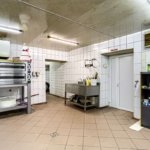 De închiriat: Spațiu laborator cofetărie Central
