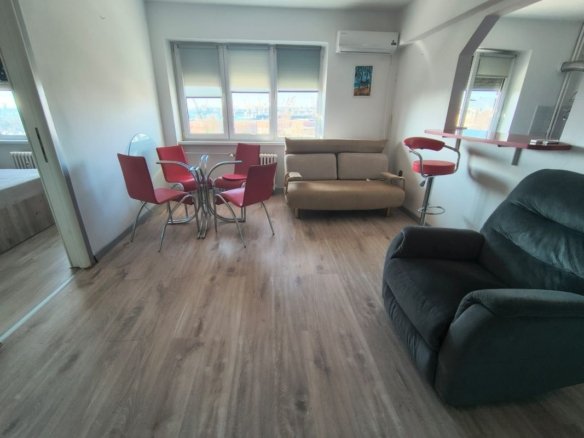 PIATA OVIDIU 2 CAMERE SEMI, LIBER 44 MP PRET 97.500 EURO
