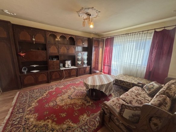 Spatios in zona Dambovita