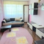 De vanzare apartament cu 3 camere, micro 38, et. 3, 63.000 euro