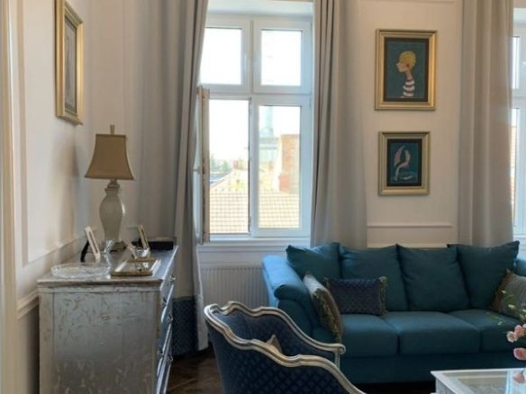 APARTAMENT DE LUX IN ZONA NEPTUN
