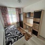 Apartament modern cu 3 camere luminos, disponibil pentru închiriere