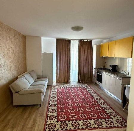 Apartament 2 camere, etaj intermediar, balcon, parcare, Terra