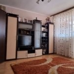 De inchiriat apartament 2 camere, Micro 20, zona 2 Cocosi, et. 6, 1900 lei