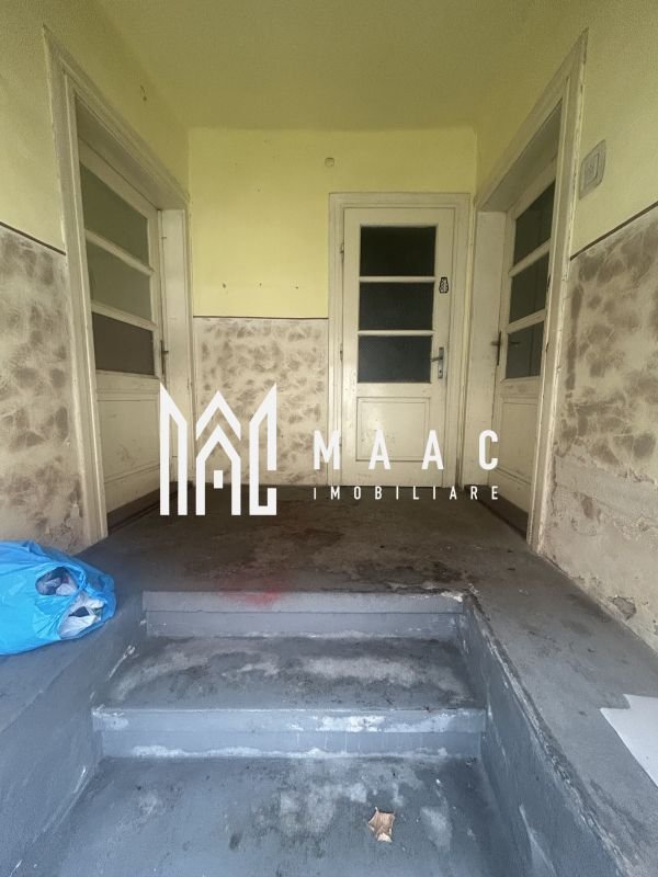 15e2821da18e40b6acf2f3c8b5fd28b3