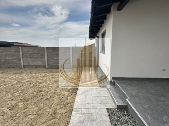 Duplex Săcălaz | 95 mp utili | Teren 335 mp | 4 camere