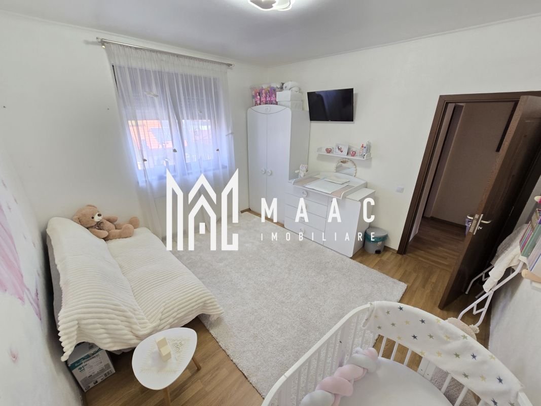 6ea19a2a350845408ad9fce7416ececd Vila 5 camere moderna 300 mp teren Zona Tineretului