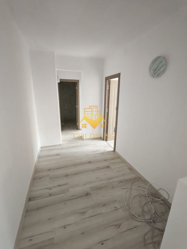 70d5c473a7fe48f8af69836bcd19d2cf 3 camere open space, Zona Centrală, Horea, UBB