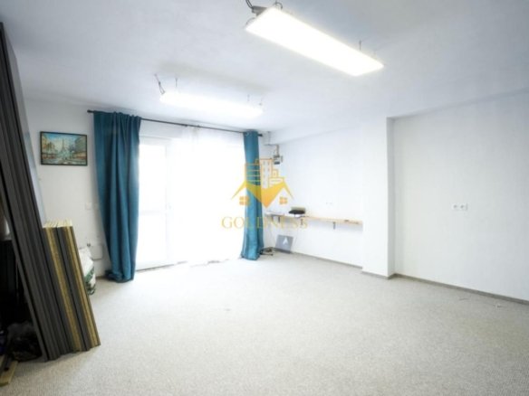Spatiu comercial finisat Europa,zona Eugen Ionesco! Parcarea proprie!