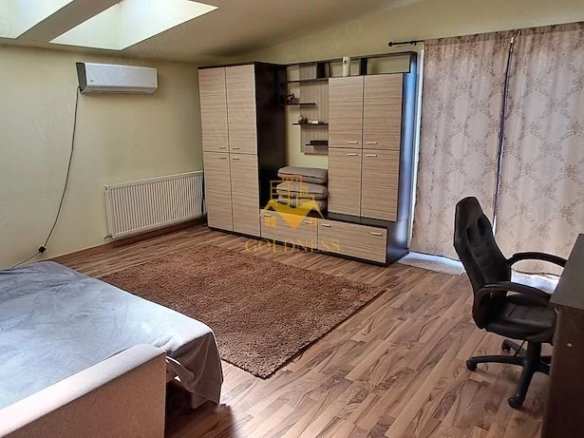 2 camere semidecomandate, balcon, Iulius Mall, Fsega, Regina Maria