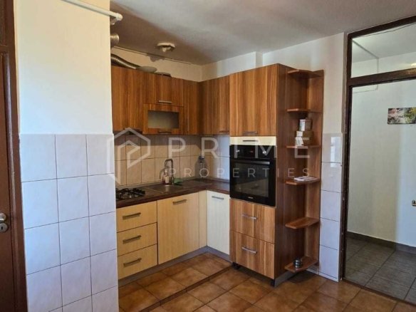 Apartament 3 camere, decomandat – Zonă liniștită în Cartierul Tudor
