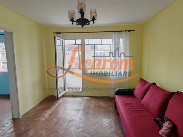 OFERTA!! Apartament 2 camere Uranus chiar langa Piata Astra