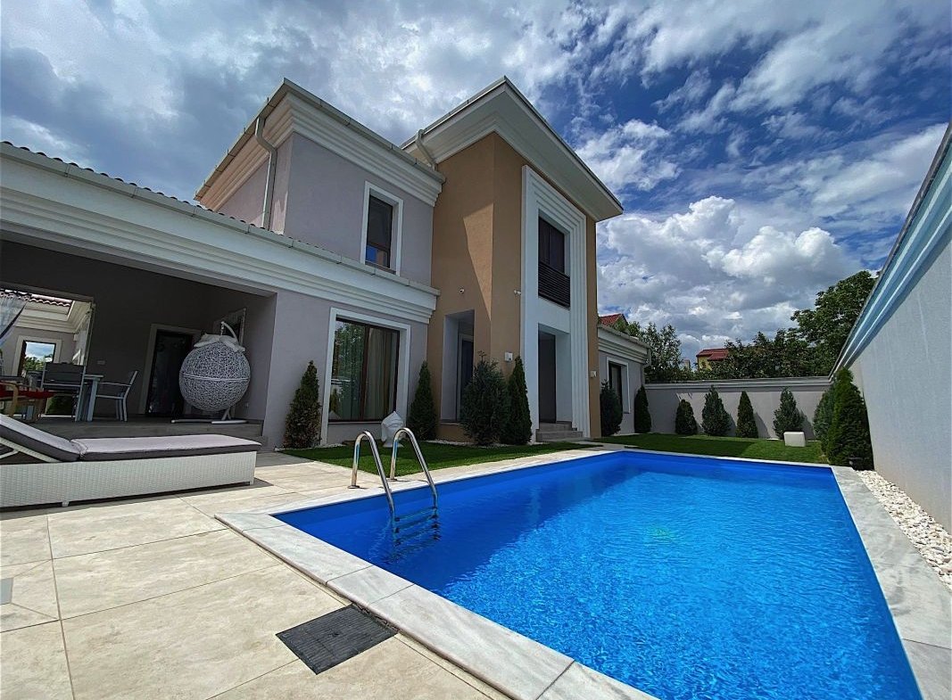 Proprietate de lux cu piscina si design modern-Dumbravita