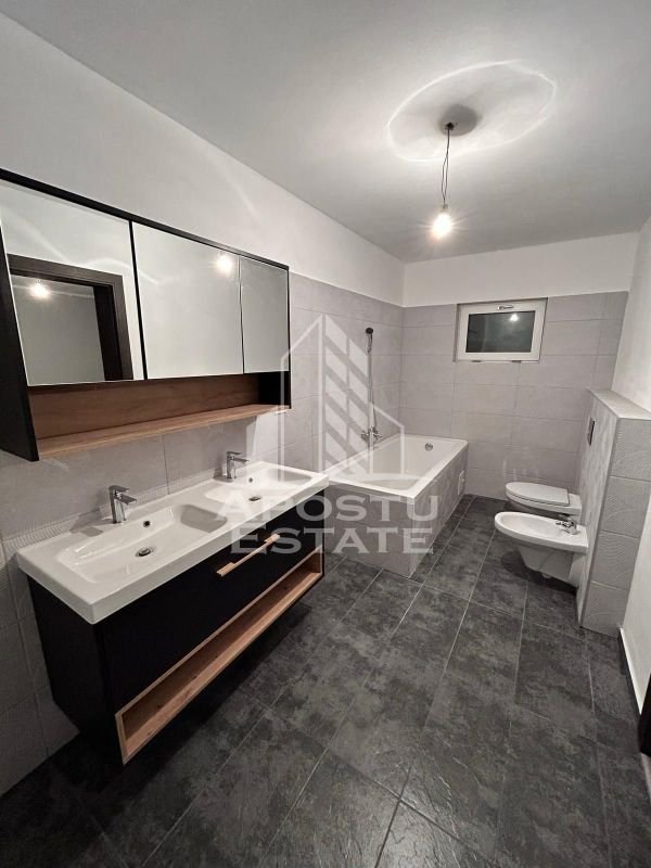 9899bb3f17be492485cdac20782738bd
