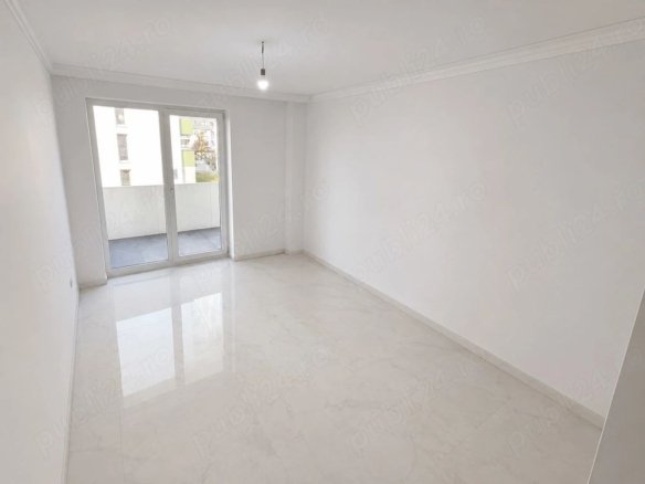 Apartament 3 camere decomandate, 2 bai, 2 balcoane, etaj intermediar
