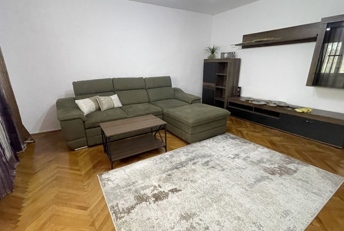Apartament 2 camere la etajul 1 -zona Bucovina