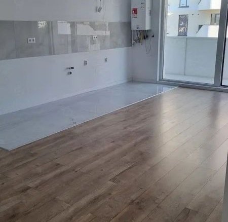Apartament de vanzare 2 camere, etaj intermediar, terasa, garaj