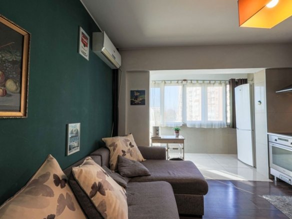 PREȚ REDUS! Apartament mobilat, cu 2 camere,în Piața Spitalului.