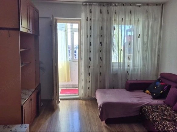 apartament decomandat 2 camere