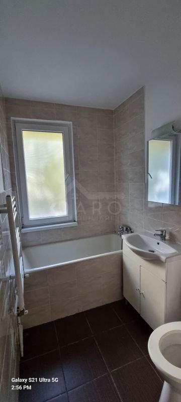 22515102ddf44bddb8fbb146d44ac5d0 Inchiriere apartament 3 camere 7 noiembrie.For rent 2 bedrooms,1 living room,2 bathrooms apartment near UMFST