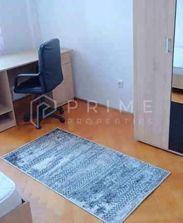 Apartament decomandat cu 3 camere de închiriat – Zona Cornișa (lângă U