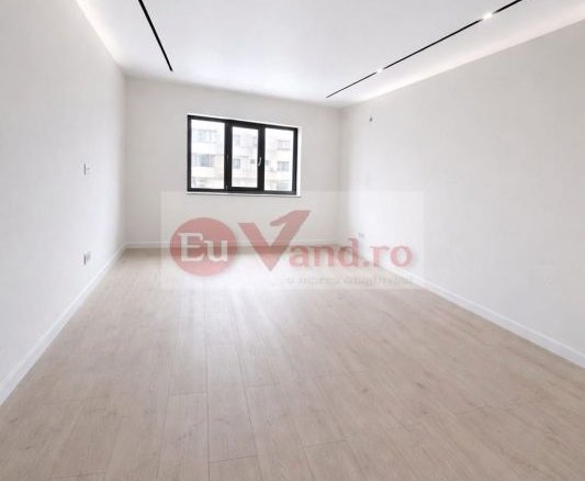 Apartament 3 camere, 83 mp, renovat integral – Baia Comunala