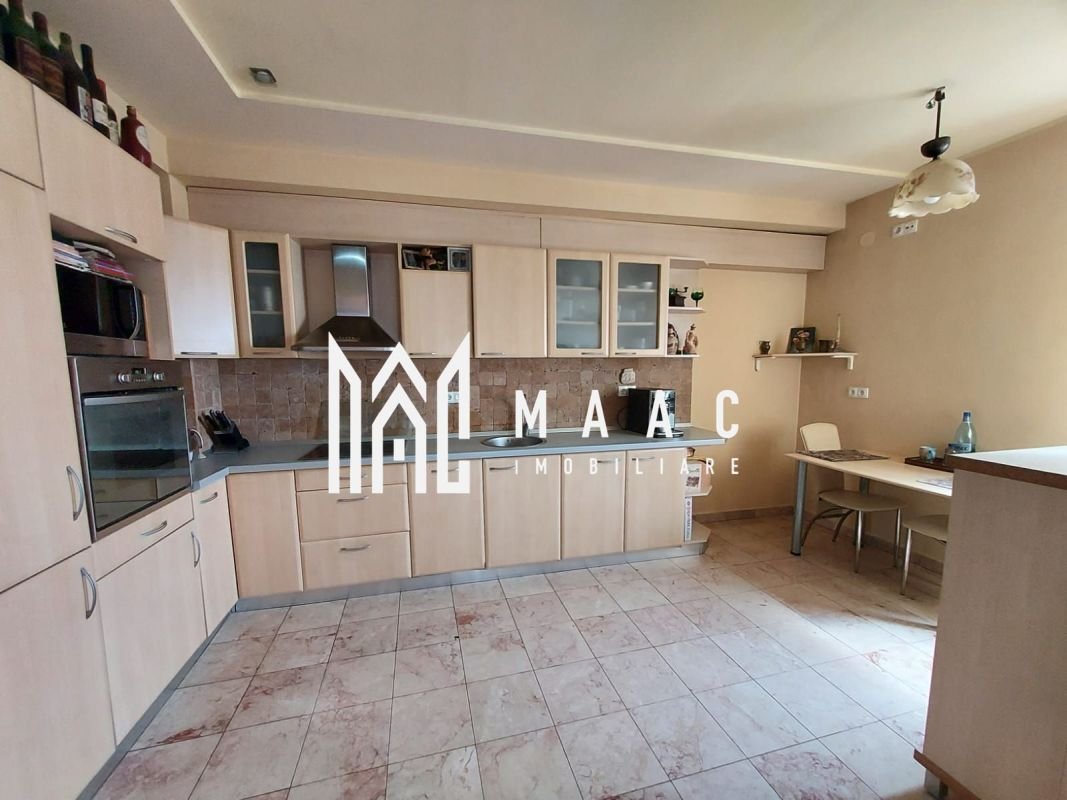 Casa 4 camere I Curte I 220 mp utili I Parcul Sub Arini