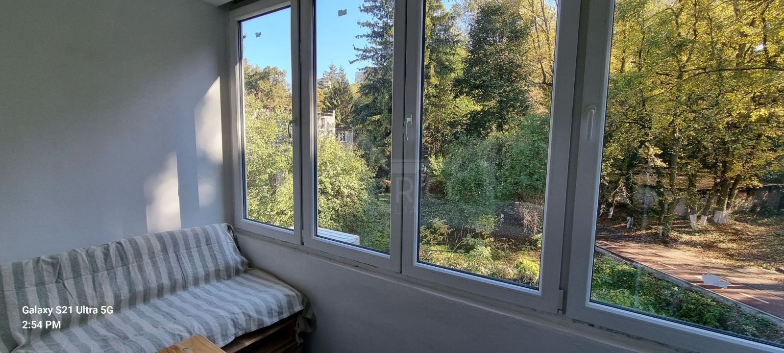 3d17eb4e45f74926a28d912e8d911b06 Inchiriere apartament 3 camere 7 noiembrie.For rent 2 bedrooms,1 living room,2 bathrooms apartment near UMFST