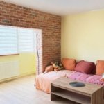 Apartament renovat cu 3 camere și 2 băi, 63 mp – zona Dâmbovița
