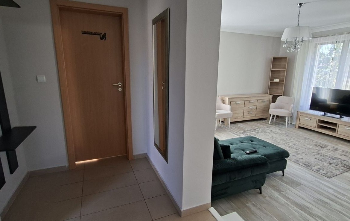 Casă de închiriat în Dumbravita – 3 dormitoare si garaj