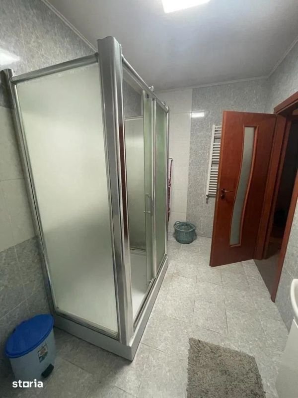 498ed5da33fd47cf956c86d5f44df758