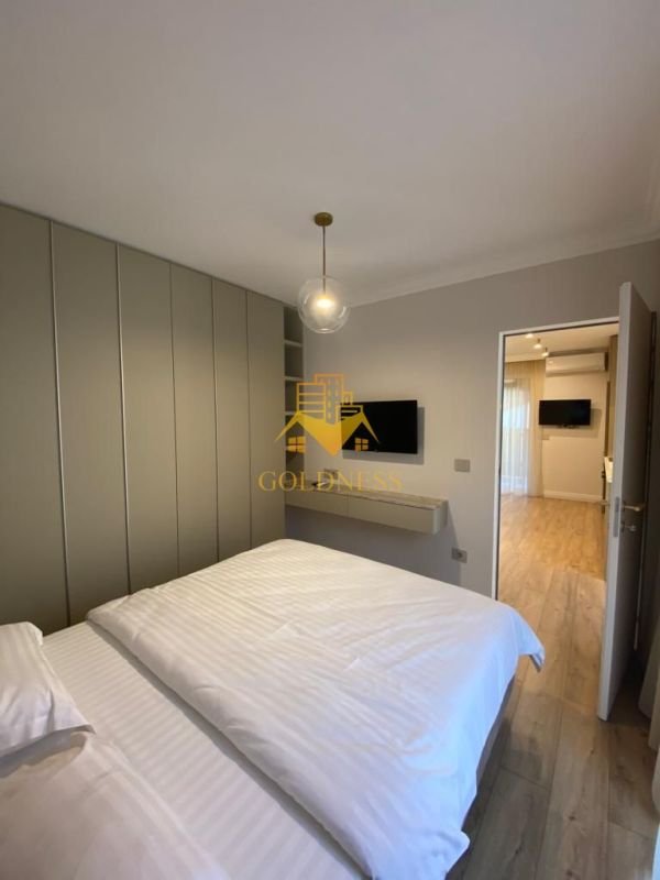 4ca6e27b645447f7acfa71858e19a507 2 camere cu gradina proprie Central. Bloc 2021. Zona UBB Drept!