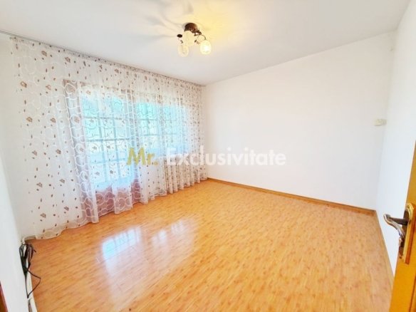 Apartament 3 camere decomandat Curtea de Arges – Ivancea
