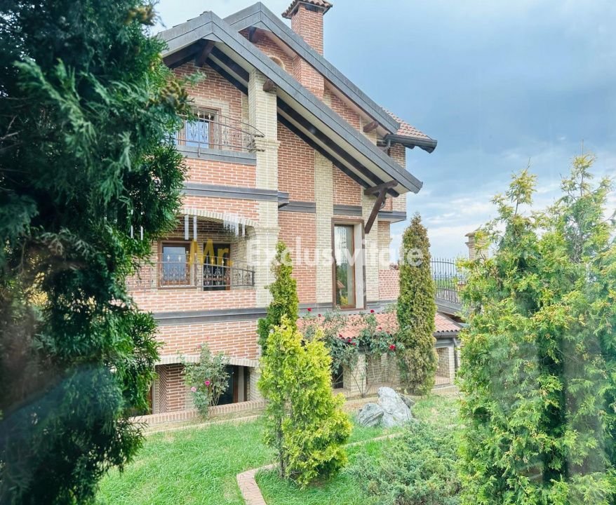 Casa in stil italian – Ștefănești, Argeș-REZIDENTIAL sau AFACEREA DUMNEAVOASTRA