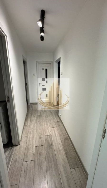 Apartament Premium 3 Camere | 68 mp | Etaj 3 | Garaj & Boxă | Zona Piața Doina