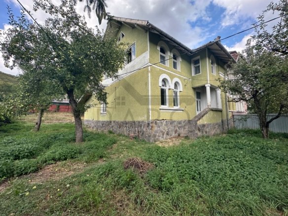 Casă de vânzare în comuna Raciu jud. Mureș