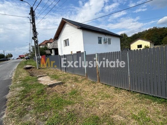 Casa în județul Argeș – Coșești de locuit sau casă de vacanță