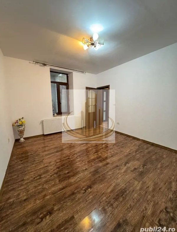 Apartament la curte comuna| 50,5 mp | 2 camere | Badea Cârțan