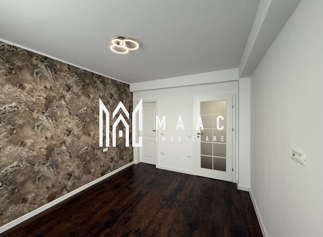 Apartament 3 camere | 150 MP | Balcon | La cheie | 2 Parcari