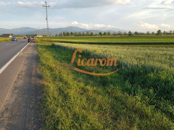Teren intravilan Stupini front la Calea Feldioarei, DN 13